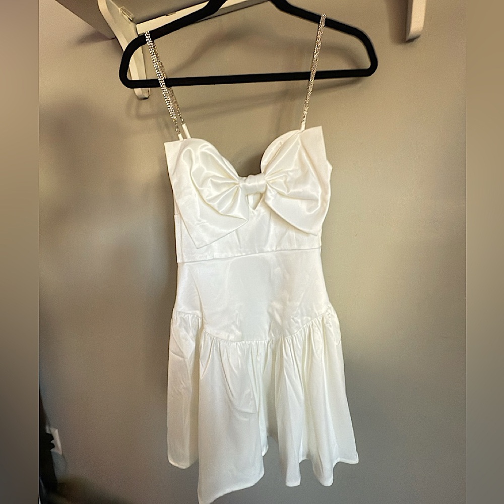 White Satin Bow Dress - Picture 2 of 6